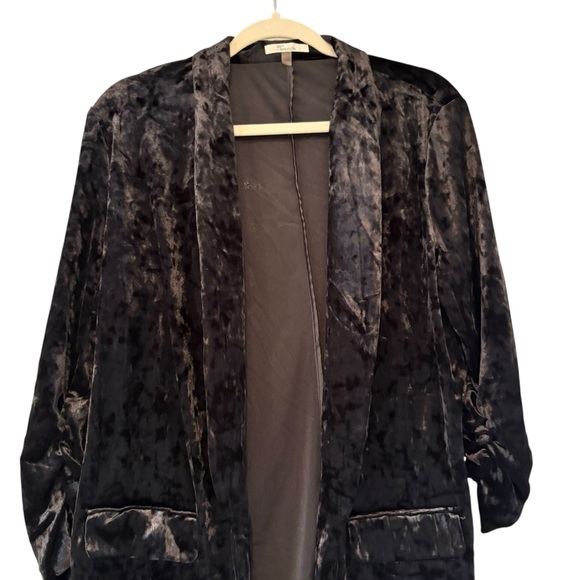 89th & Madison Black Crushed Velvet Open Front Blazer Cinched Sleeve Cuffs, Sz L - Picture 9 of 14